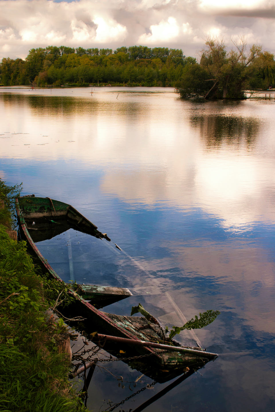 Photographie de barque de peche